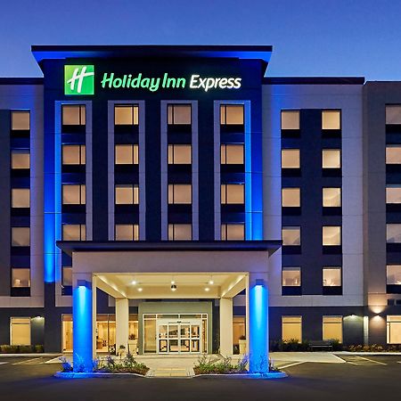 Holiday Inn Express - Sarnia - Point Edward By Ihg Extérieur photo